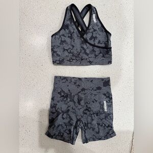 Gymshark set size m